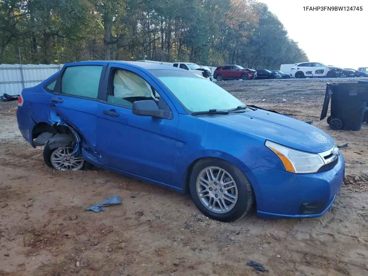 1FAHP3FN9BW124745 2011 Ford Focus Se