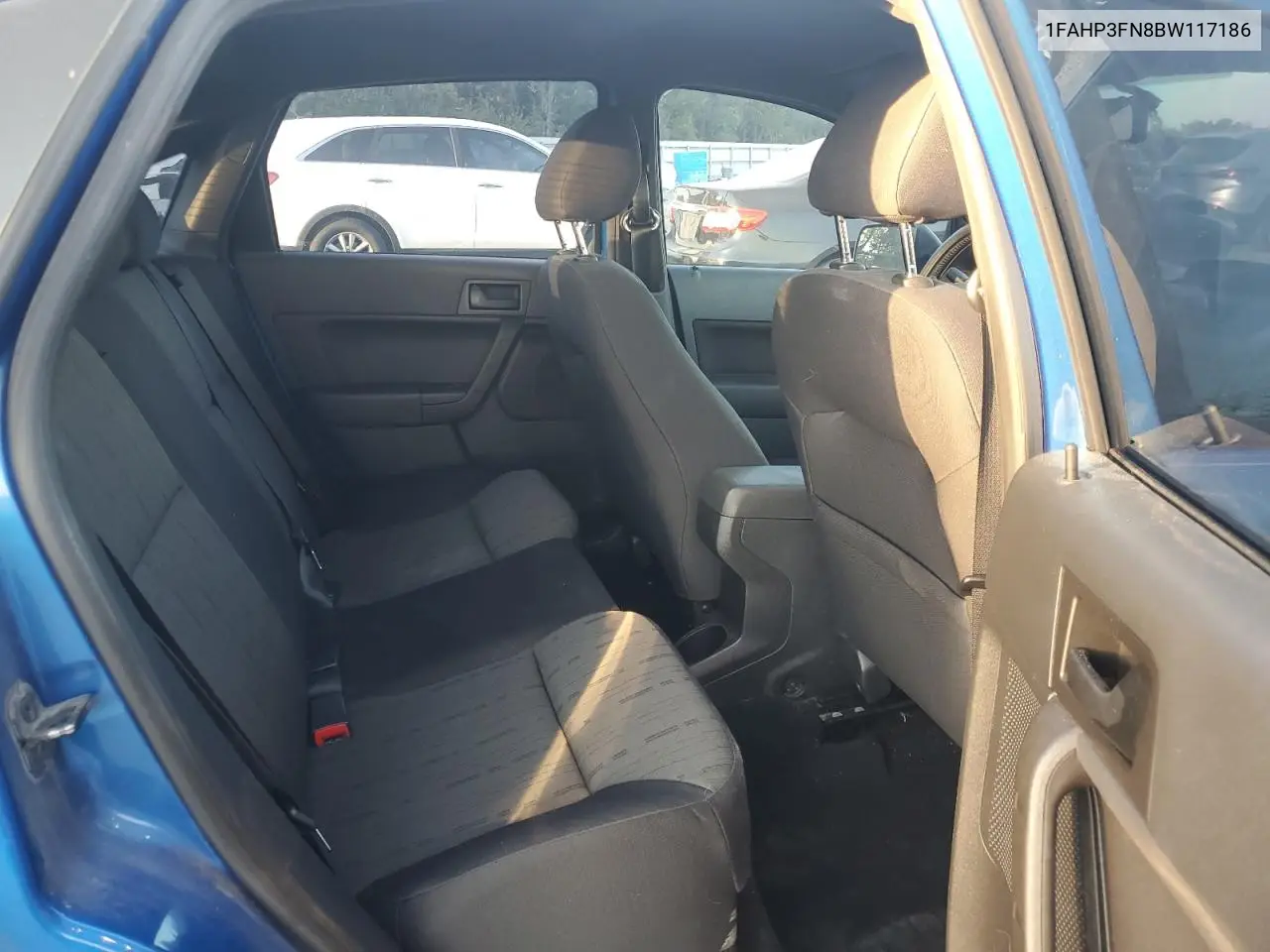1FAHP3FN8BW117186 2011 Ford Focus Se