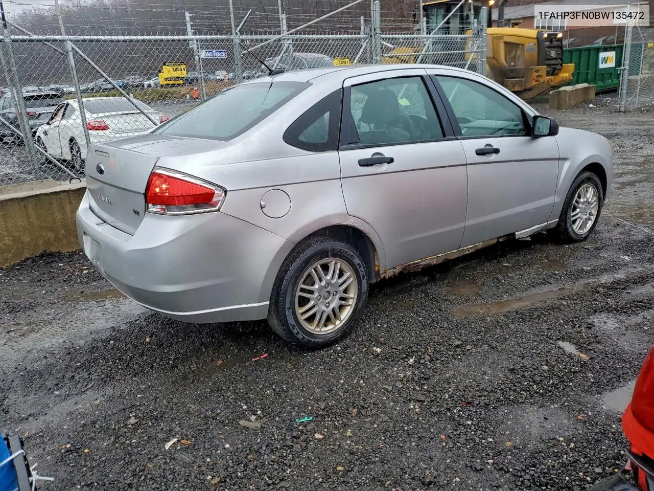 1FAHP3FN0BW135472 2011 Ford Focus Se