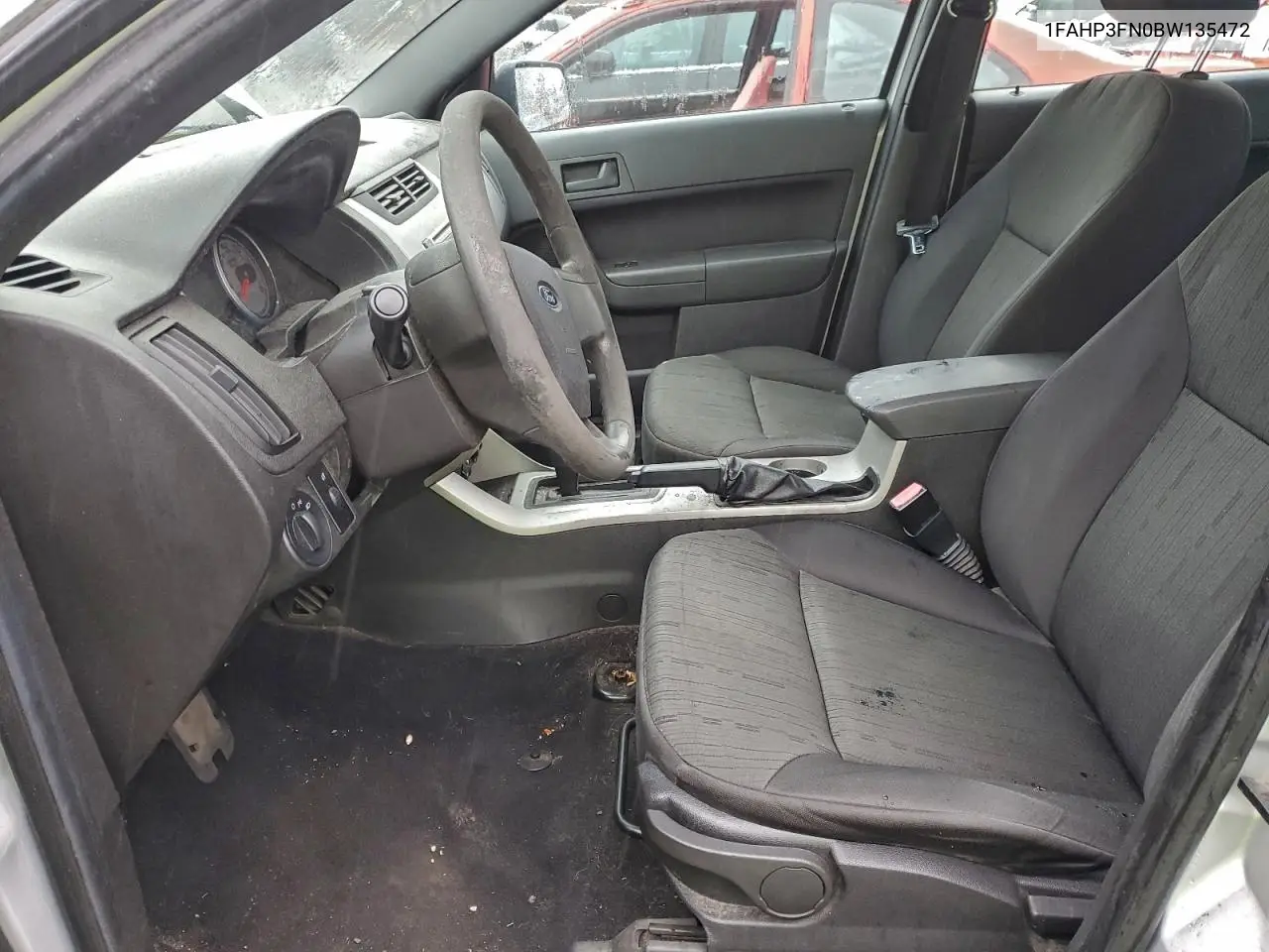 1FAHP3FN0BW135472 2011 Ford Focus Se