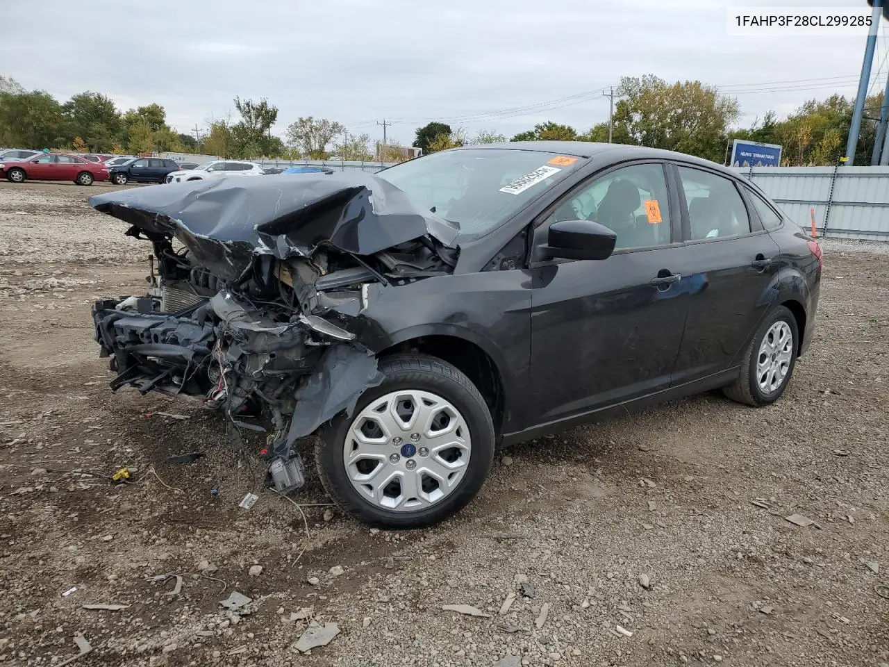 1FAHP3F28CL299285 2012 Ford Focus Se