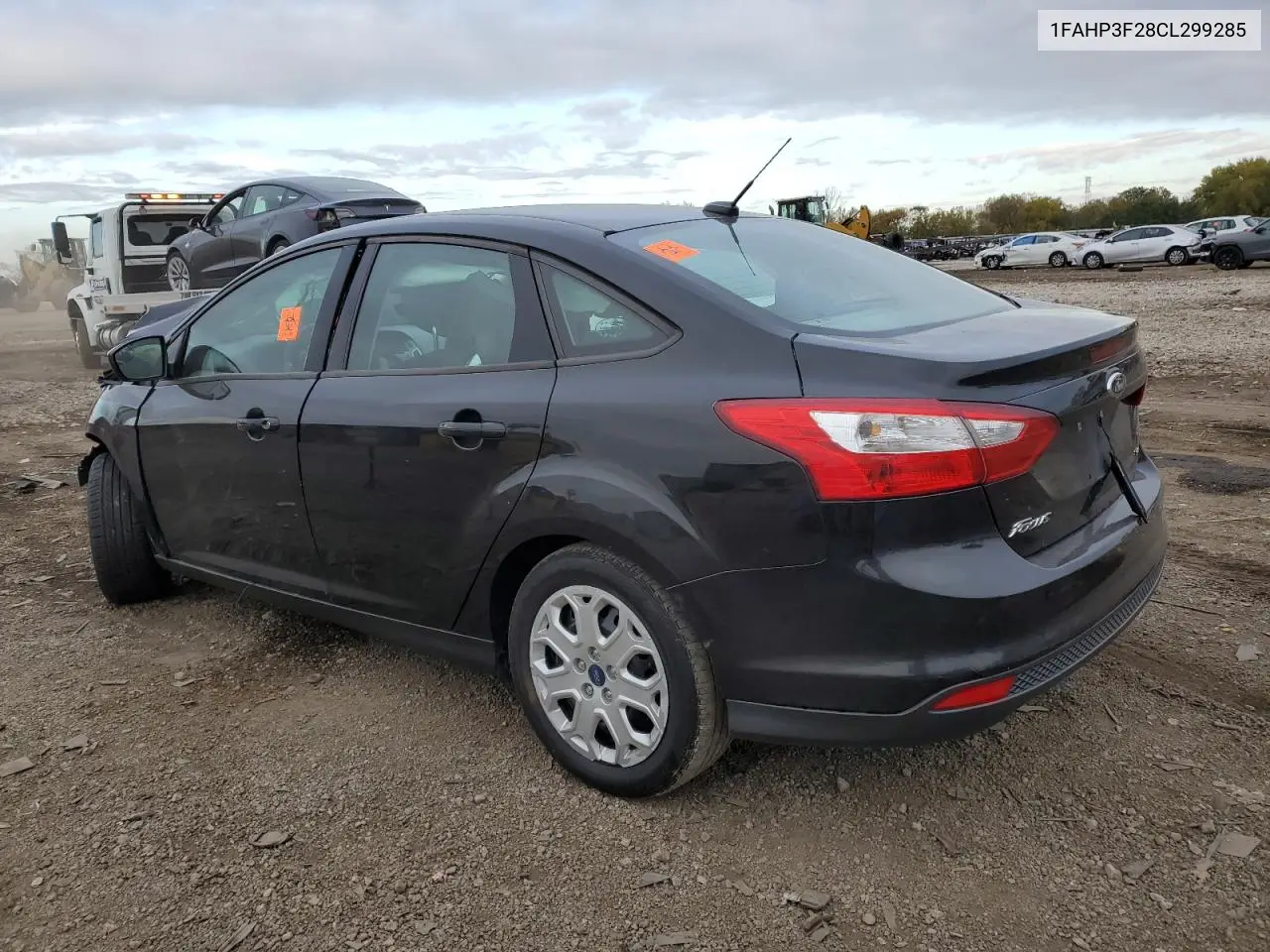 1FAHP3F28CL299285 2012 Ford Focus Se