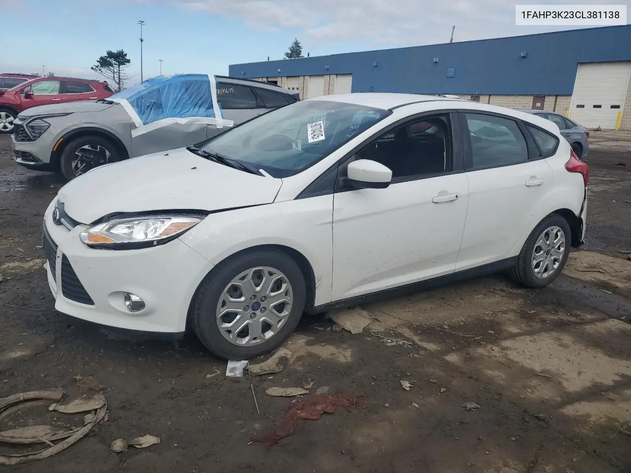 1FAHP3K23CL381138 2012 Ford Focus Se