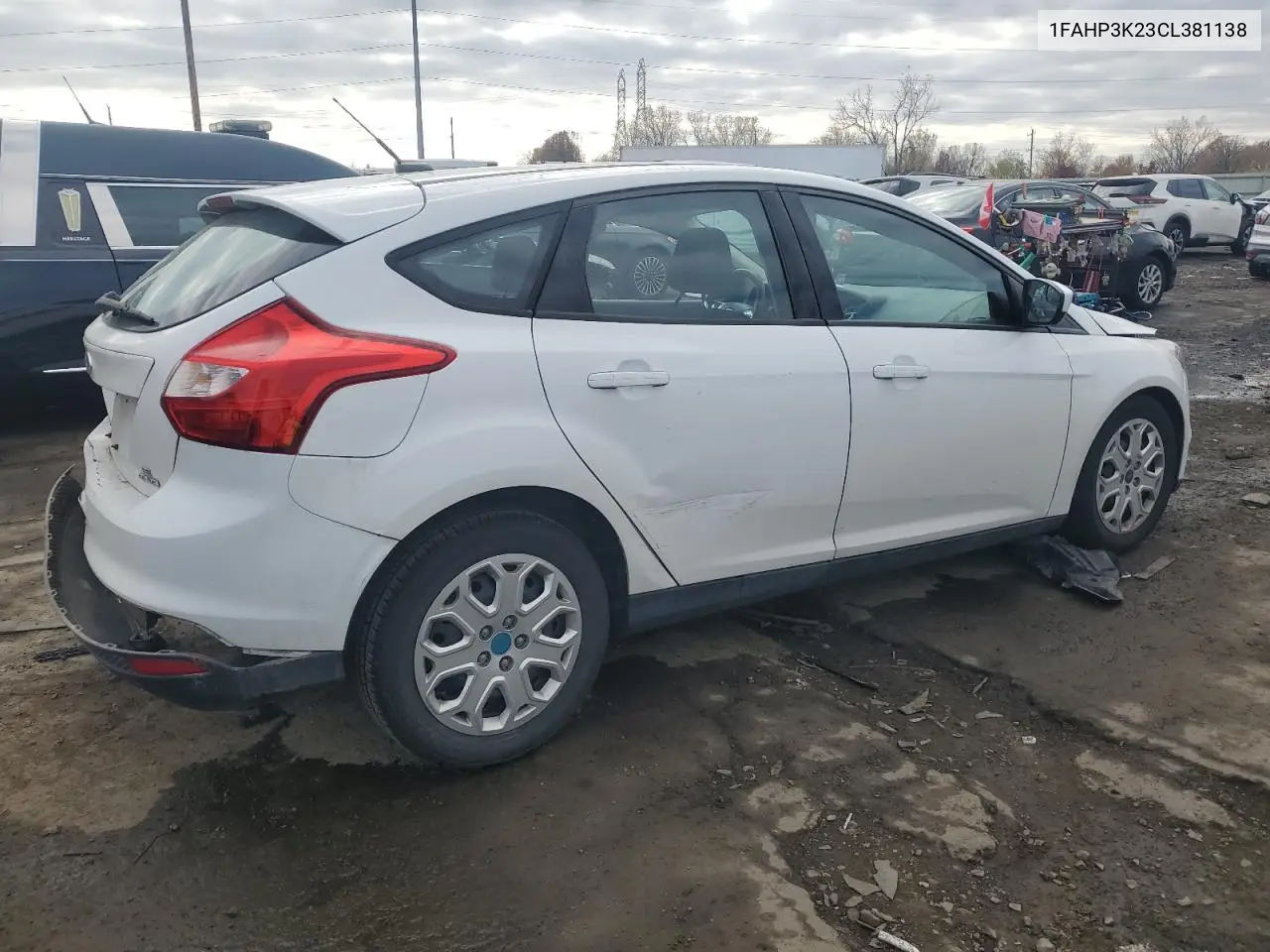 1FAHP3K23CL381138 2012 Ford Focus Se