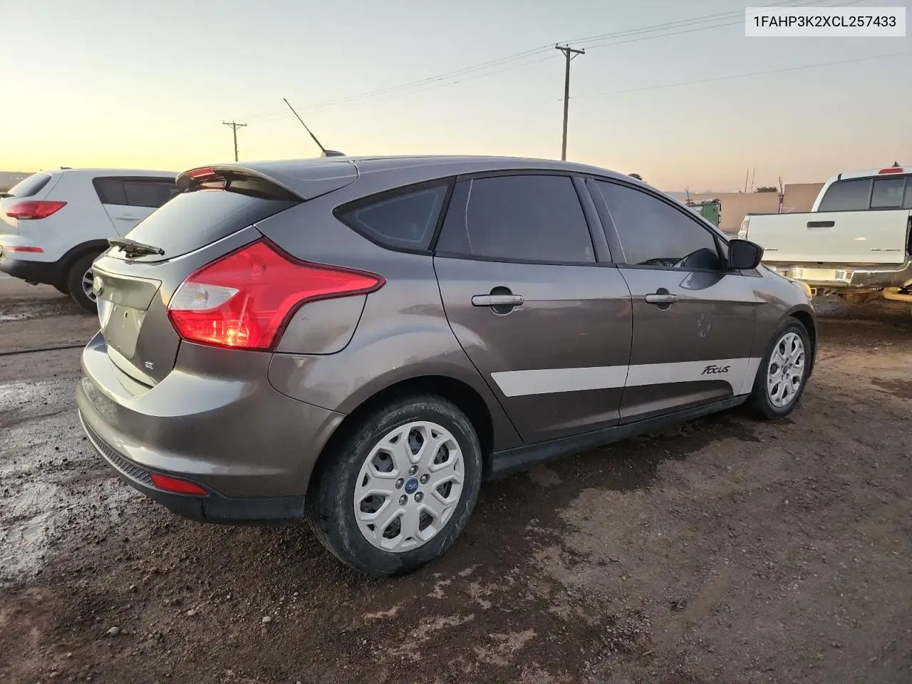1FAHP3K2XCL257433 2012 Ford Focus Se