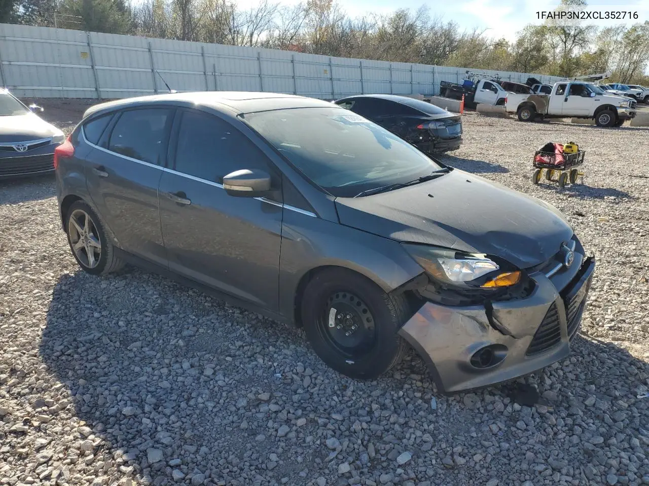 1FAHP3N2XCL352716 2012 Ford Focus Titanium