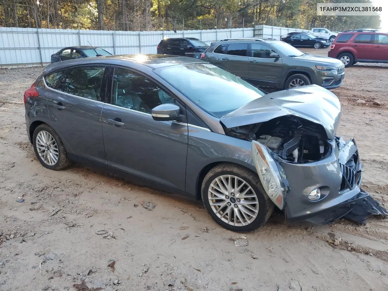 1FAHP3M2XCL381568 2012 Ford Focus Sel