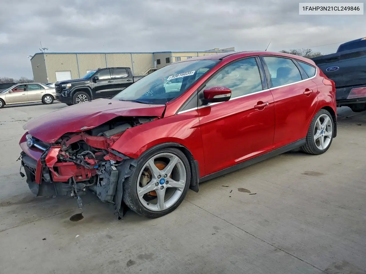 1FAHP3N21CL249846 2012 Ford Focus Titanium