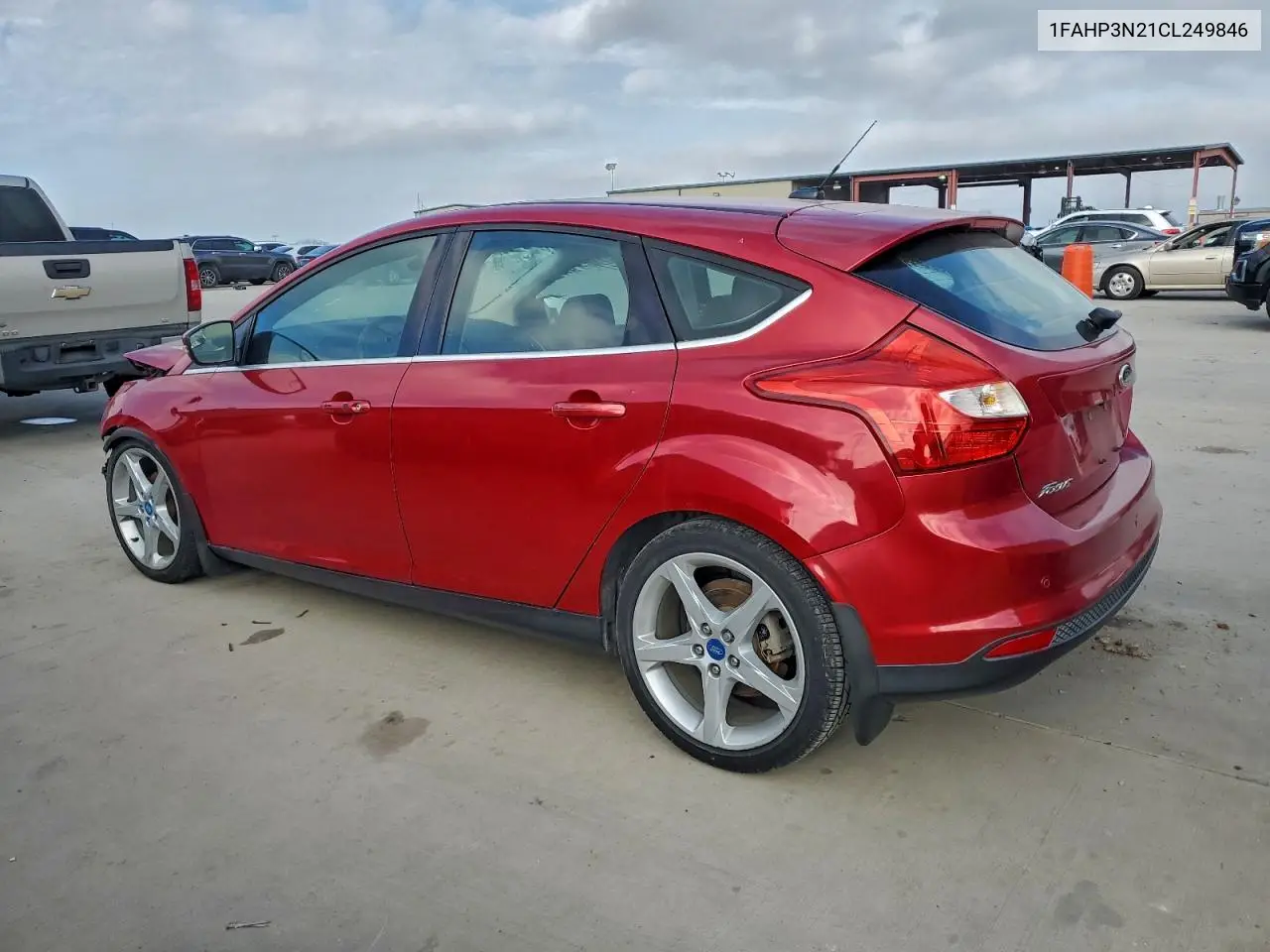1FAHP3N21CL249846 2012 Ford Focus Titanium
