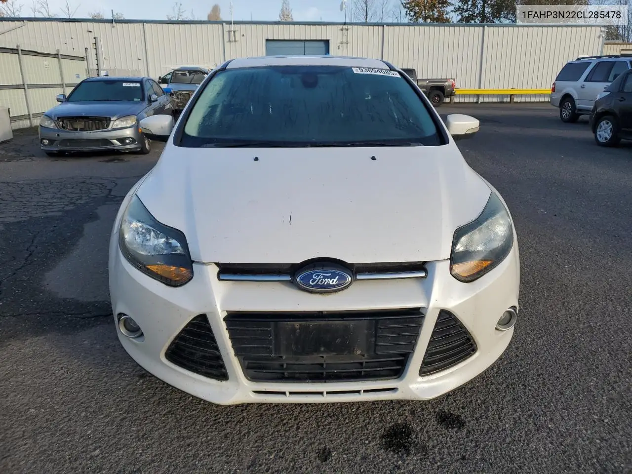1FAHP3N22CL285478 2012 Ford Focus Titanium