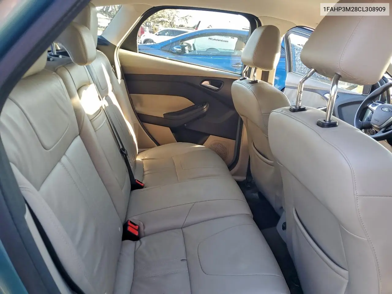 1FAHP3M28CL308909 2012 Ford Focus Sel