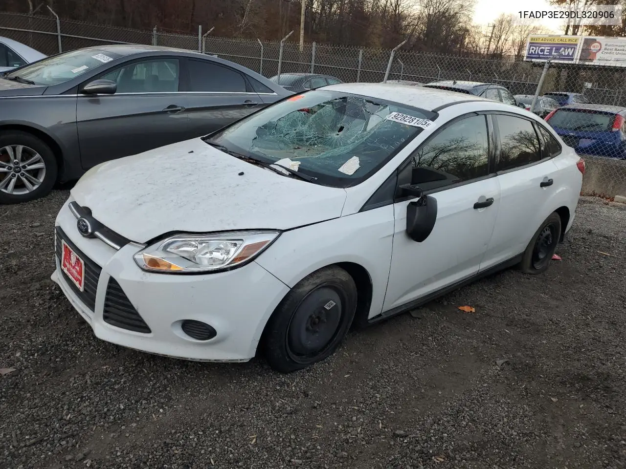 1FADP3E29DL320906 2013 Ford Focus S