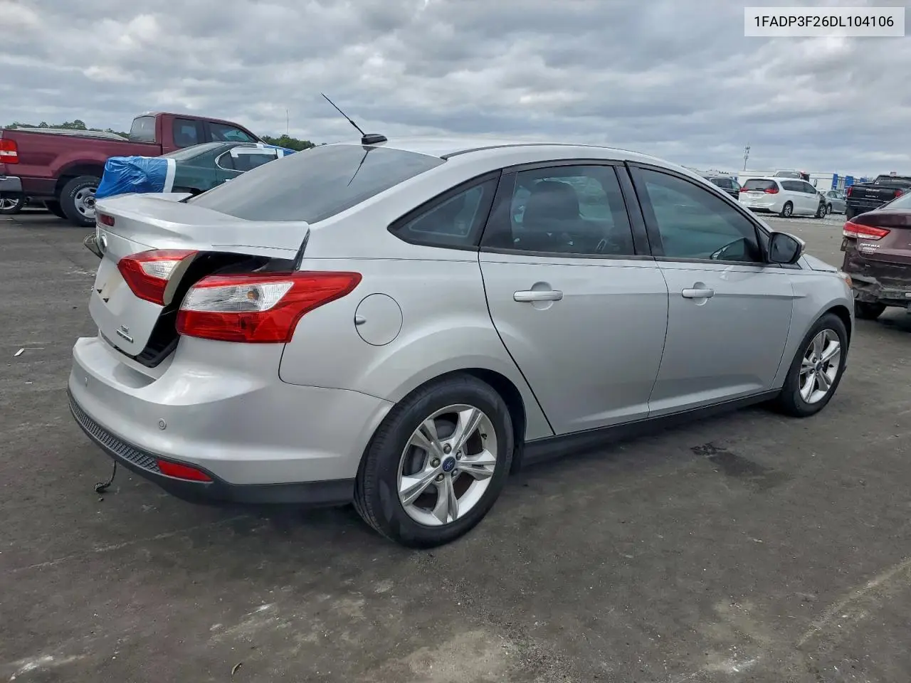 1FADP3F26DL104106 2013 Ford Focus Se