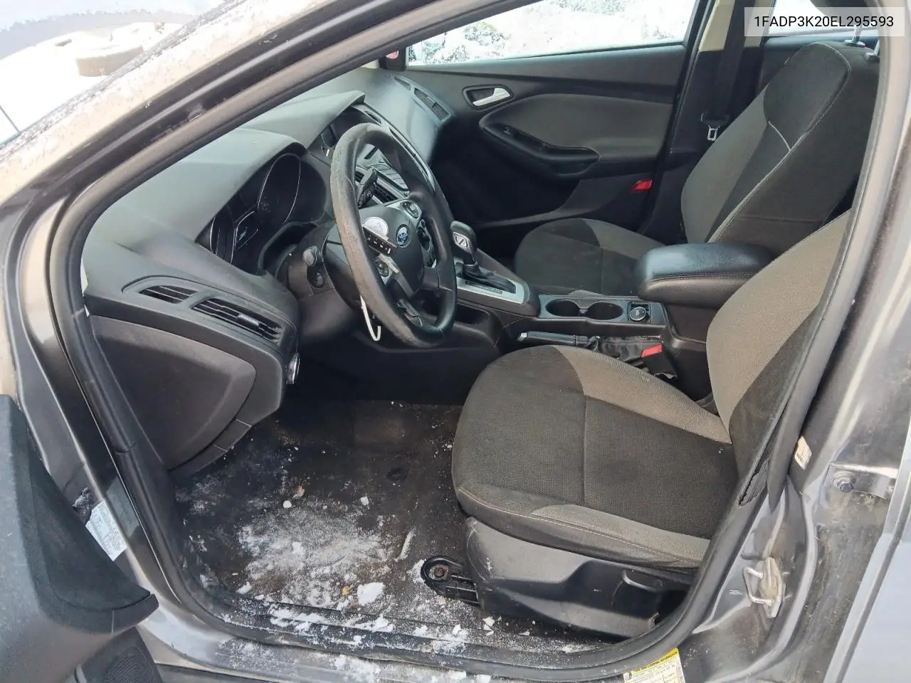 1FADP3K20EL295593 2014 Ford Focus Se