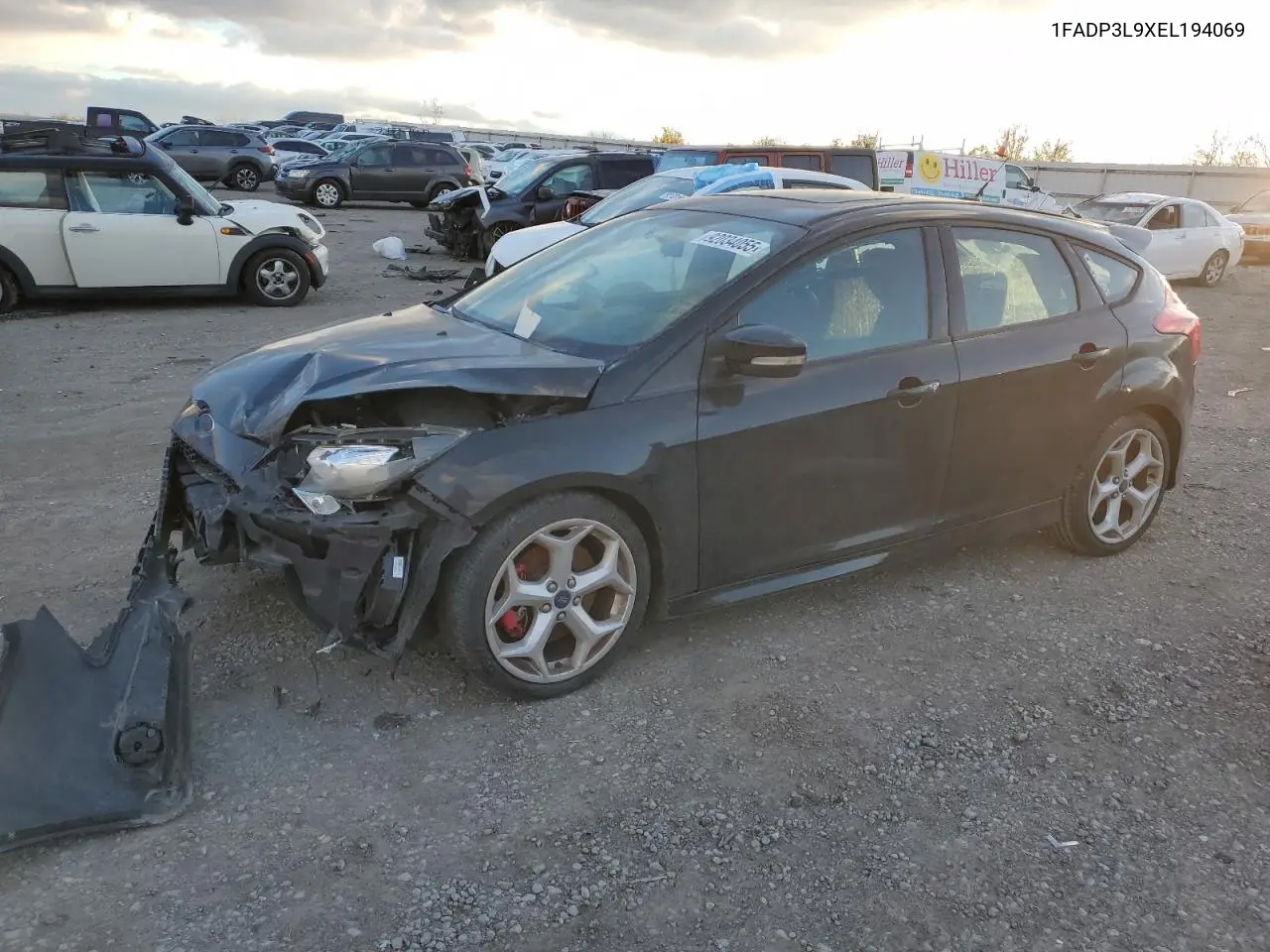 1FADP3L9XEL194069 2014 Ford Focus St