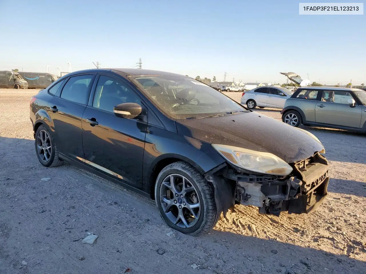 1FADP3F21EL123213 2014 Ford Focus Se