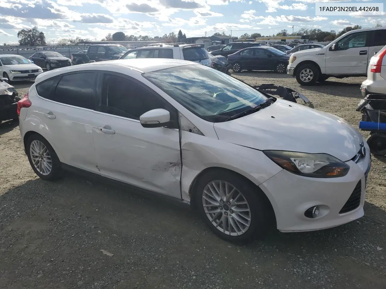 1FADP3N20EL442698 2014 Ford Focus Titanium