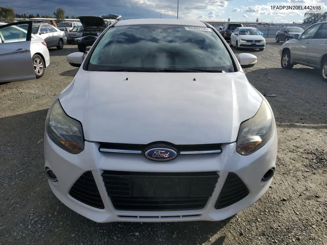 1FADP3N20EL442698 2014 Ford Focus Titanium