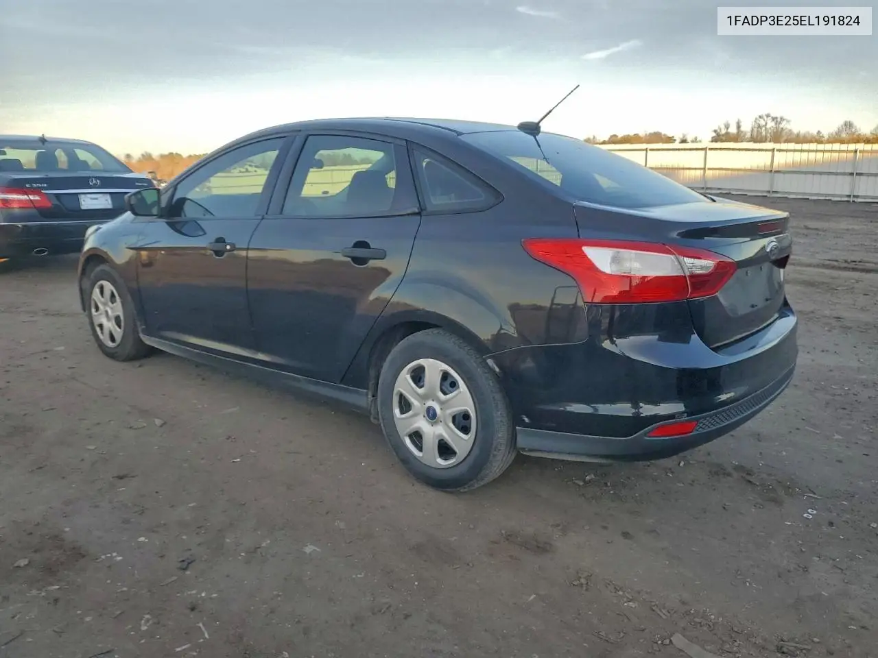 1FADP3E25EL191824 2014 Ford Focus S
