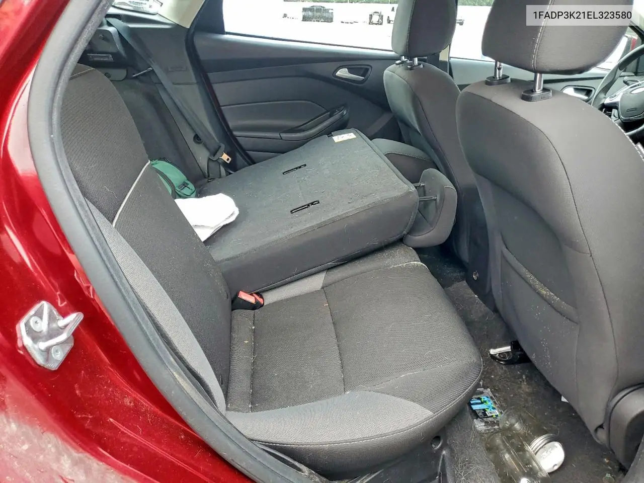 1FADP3K21EL323580 2014 Ford Focus Se