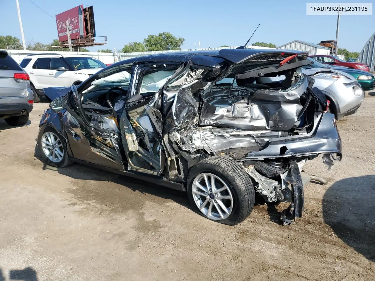 1FADP3K22FL231198 2015 Ford Focus Se