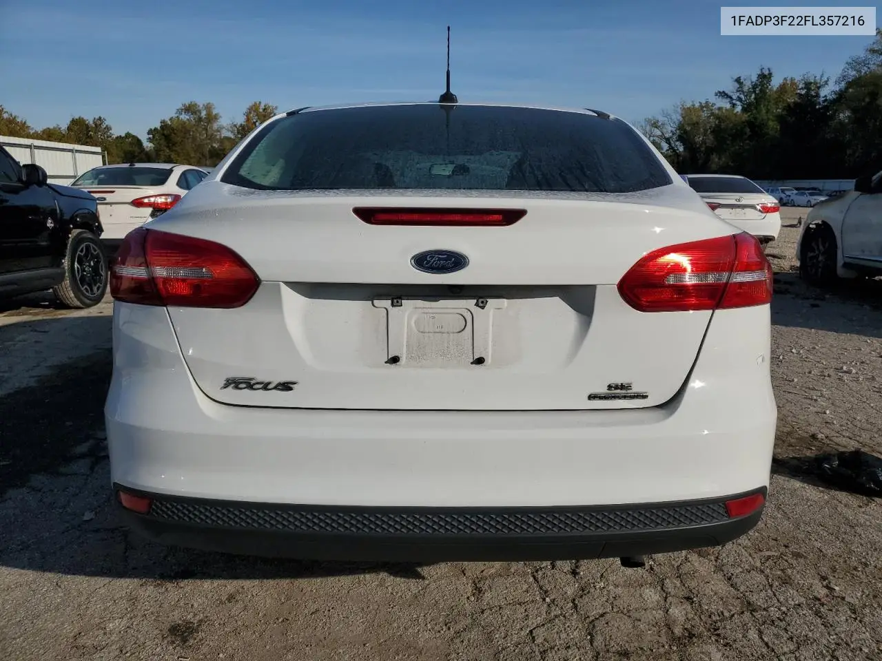 1FADP3F22FL357216 2015 Ford Focus Se