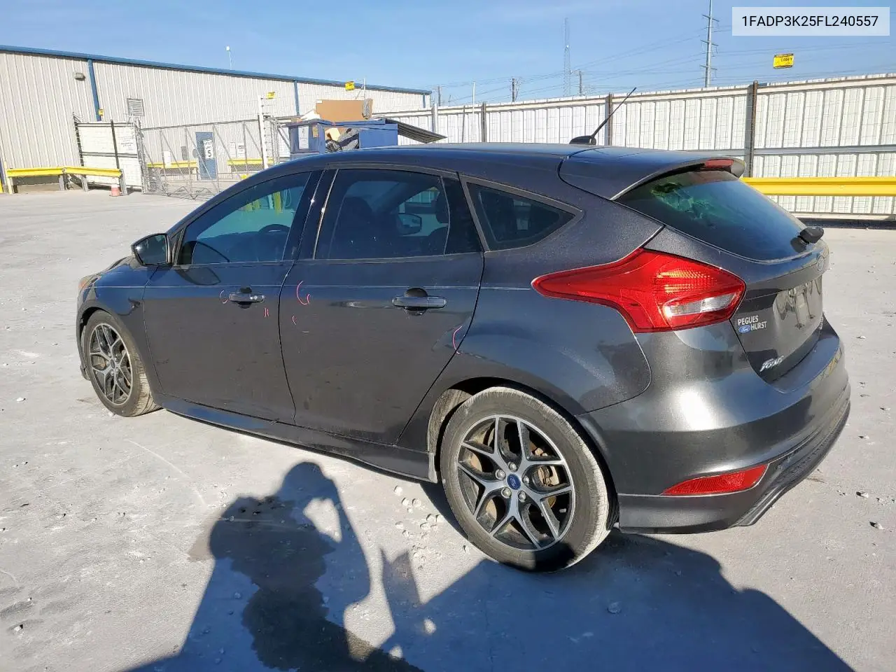 1FADP3K25FL240557 2015 Ford Focus Se