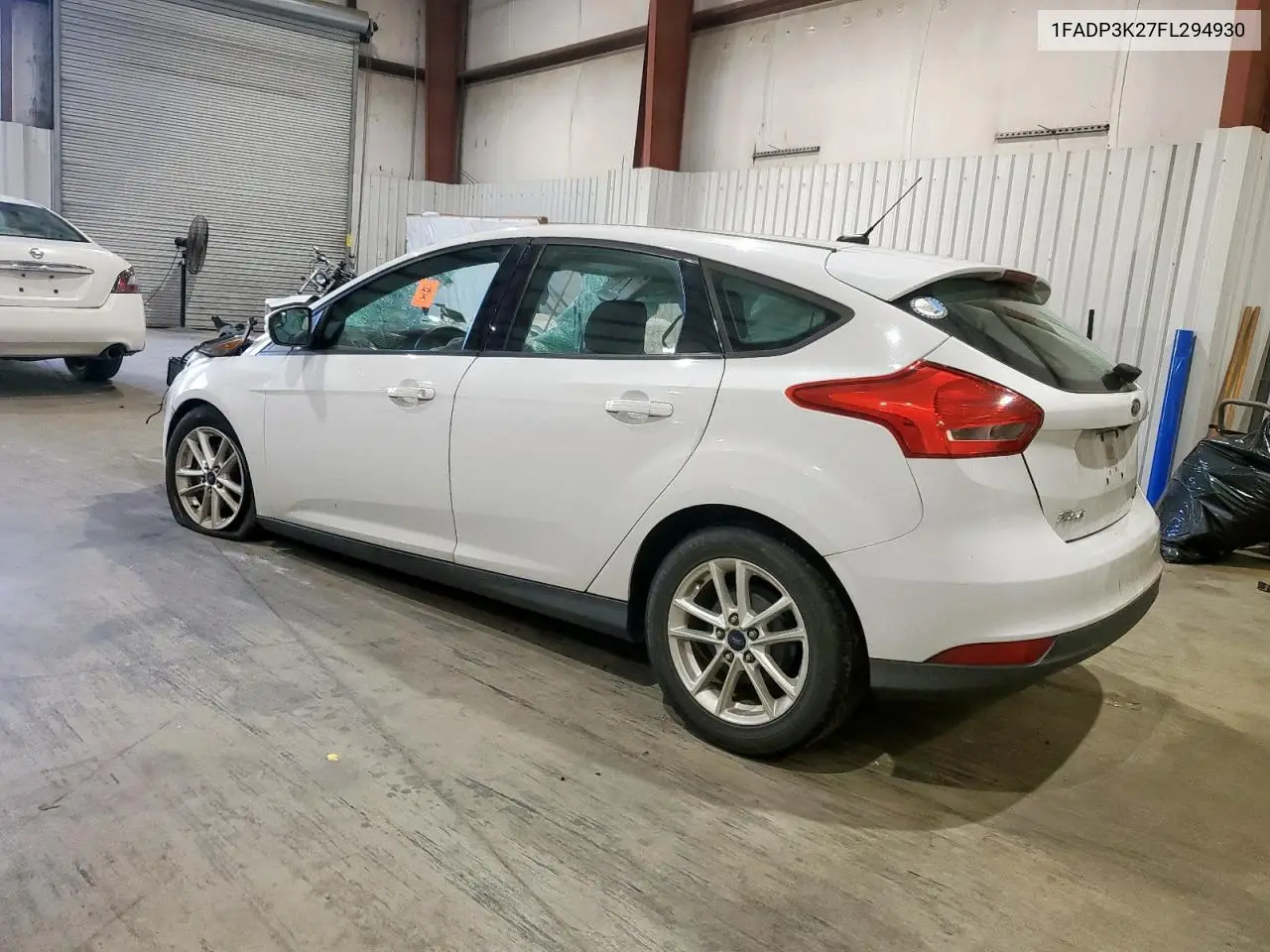 1FADP3K27FL294930 2015 Ford Focus Se