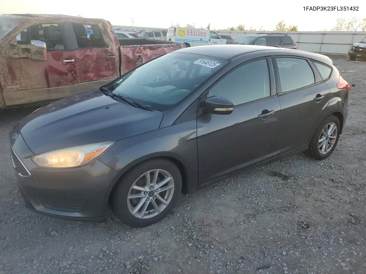 1FADP3K23FL351432 2015 Ford Focus Se