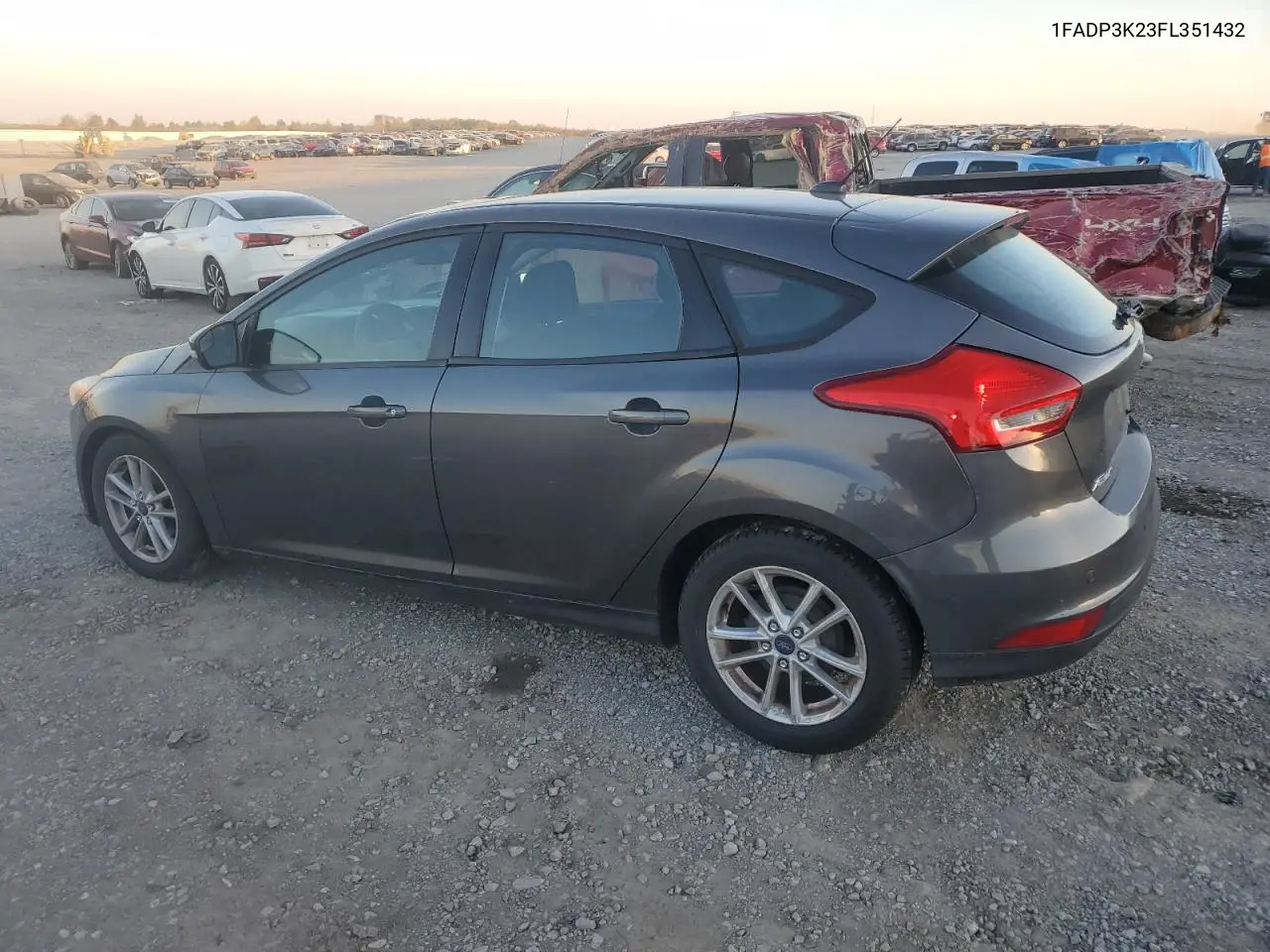 1FADP3K23FL351432 2015 Ford Focus Se