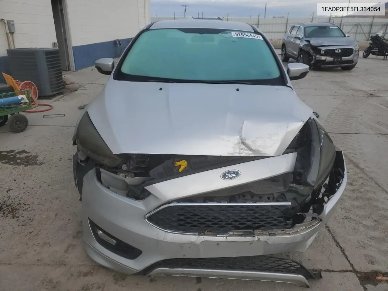 1FADP3FE5FL334054 2015 Ford Focus Se