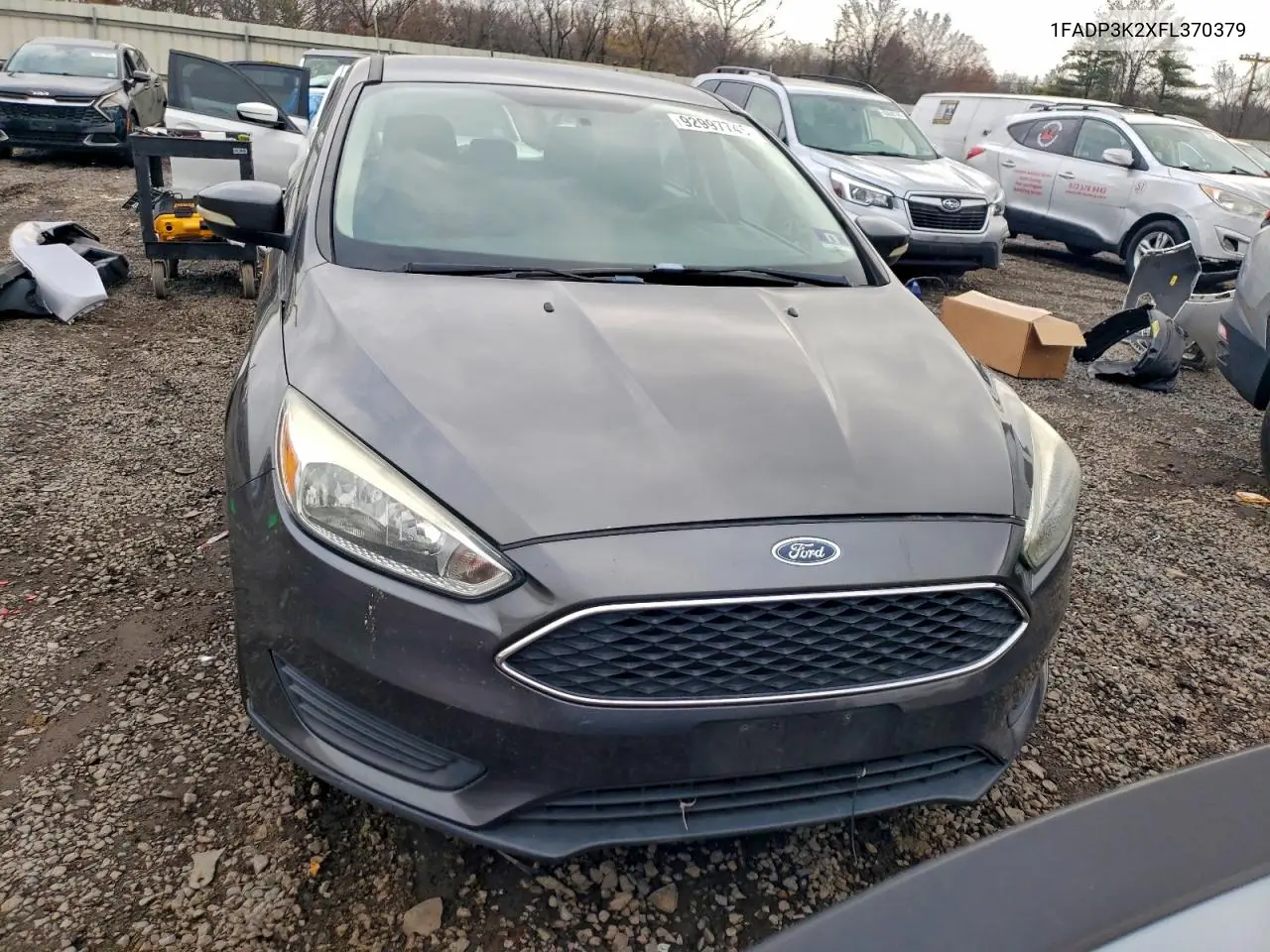 1FADP3K2XFL370379 2015 Ford Focus Se