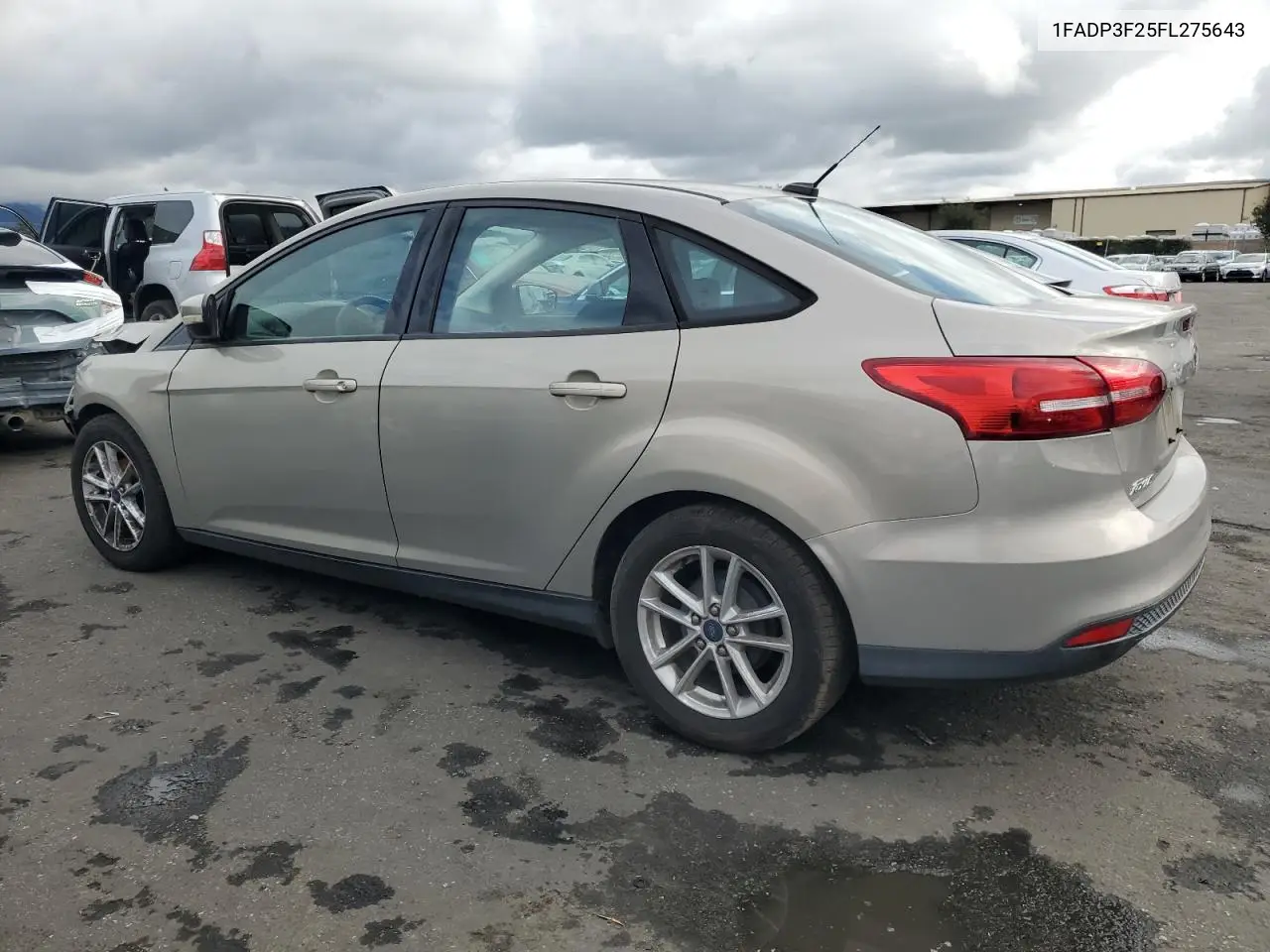 1FADP3F25FL275643 2015 Ford Focus Se