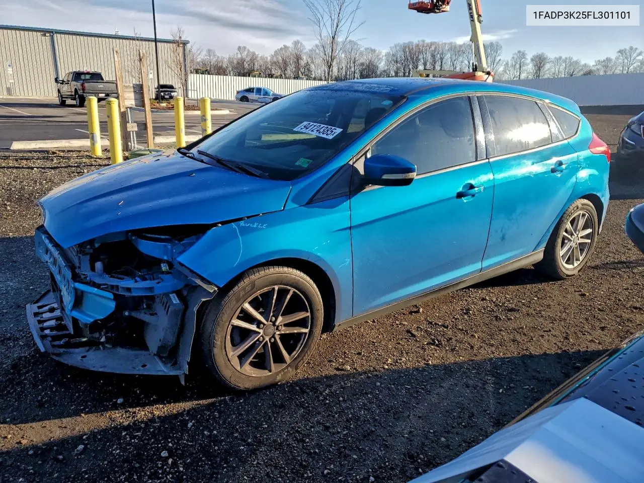 1FADP3K25FL301101 2015 Ford Focus Se