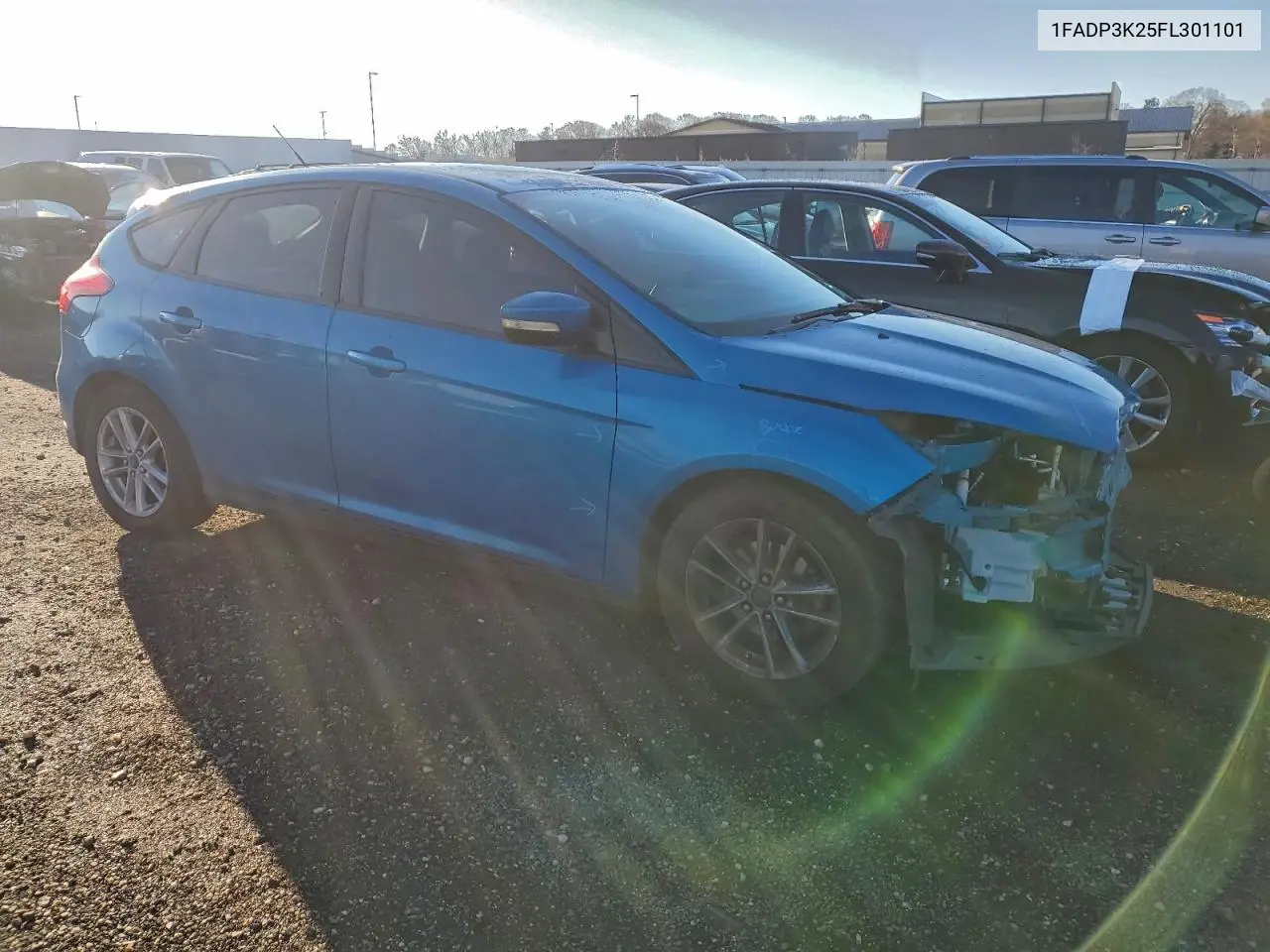 1FADP3K25FL301101 2015 Ford Focus Se