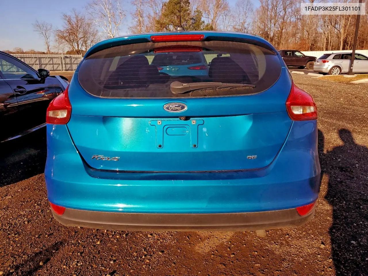 1FADP3K25FL301101 2015 Ford Focus Se