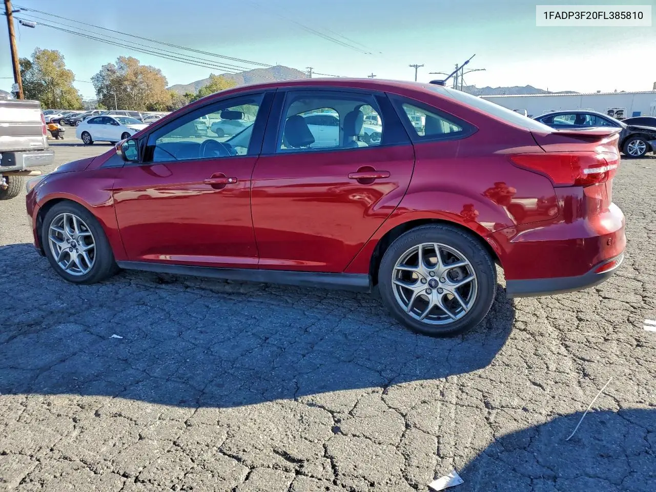 1FADP3F20FL385810 2015 Ford Focus Se