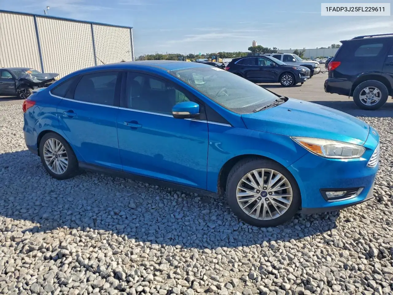 1FADP3J25FL229611 2015 Ford Focus Titanium