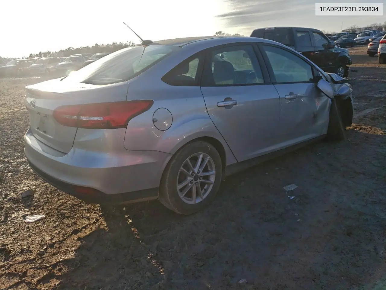 1FADP3F23FL293834 2015 Ford Focus Se