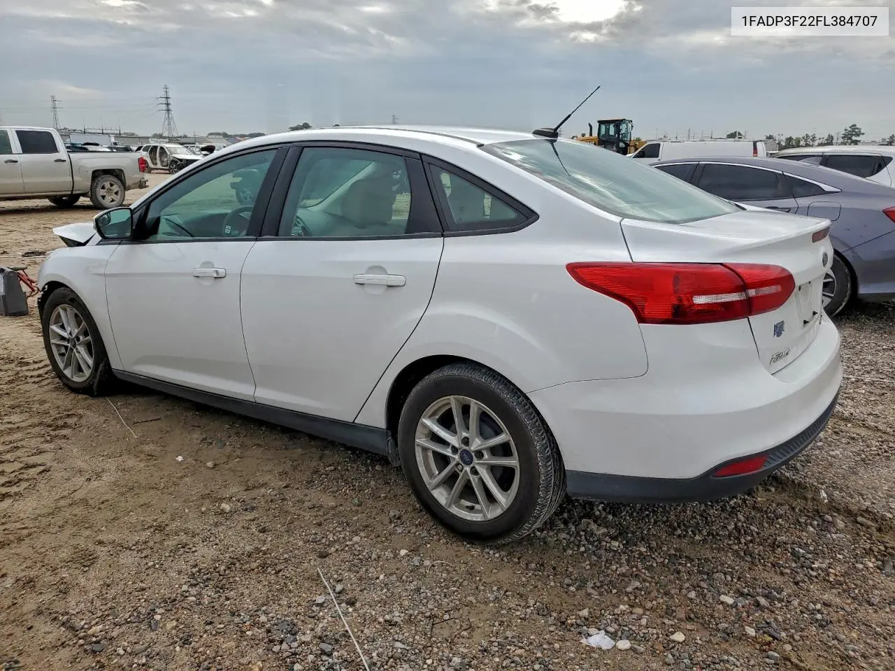 1FADP3F22FL384707 2015 Ford Focus Se
