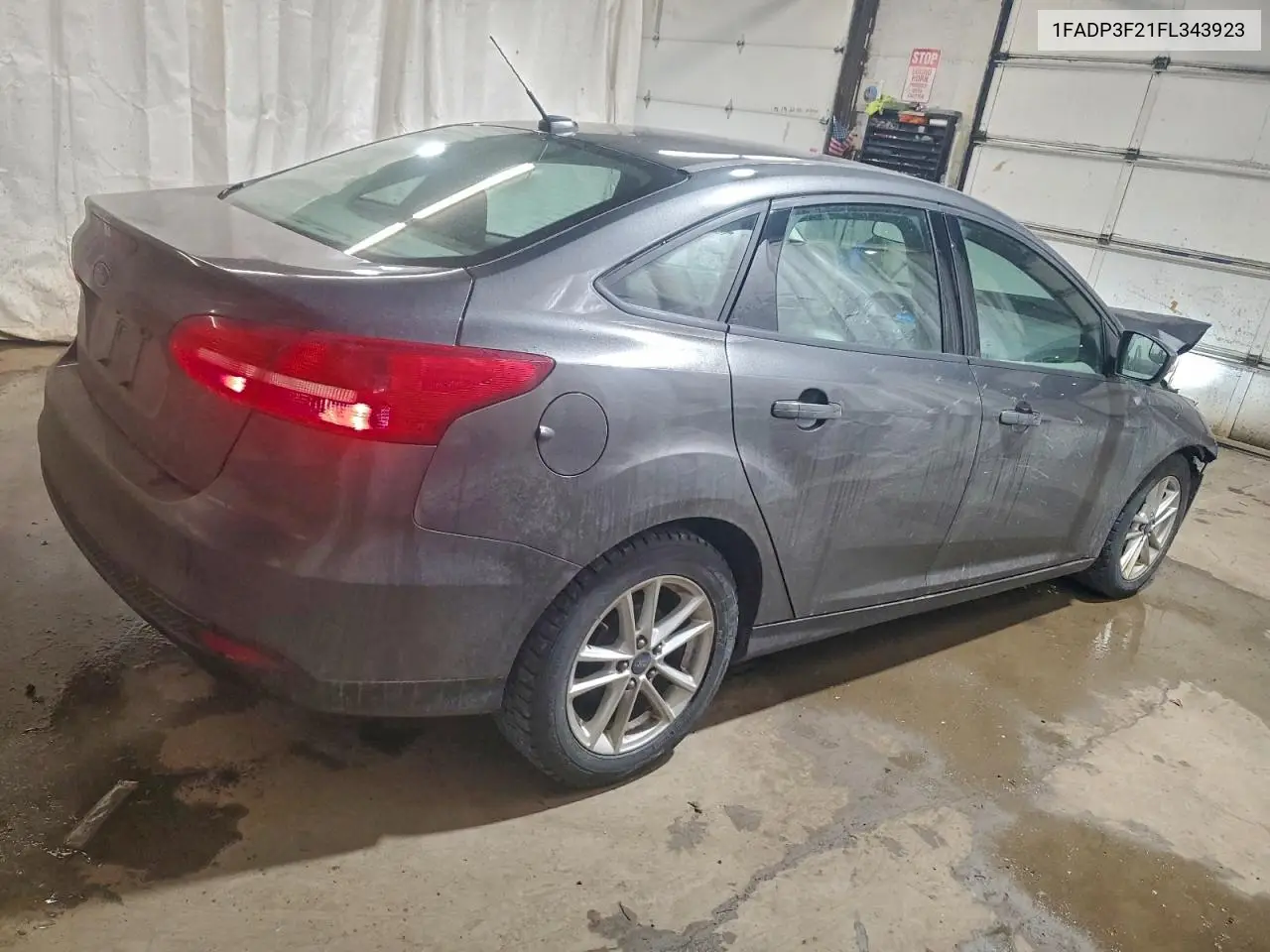 1FADP3F21FL343923 2015 Ford Focus Se