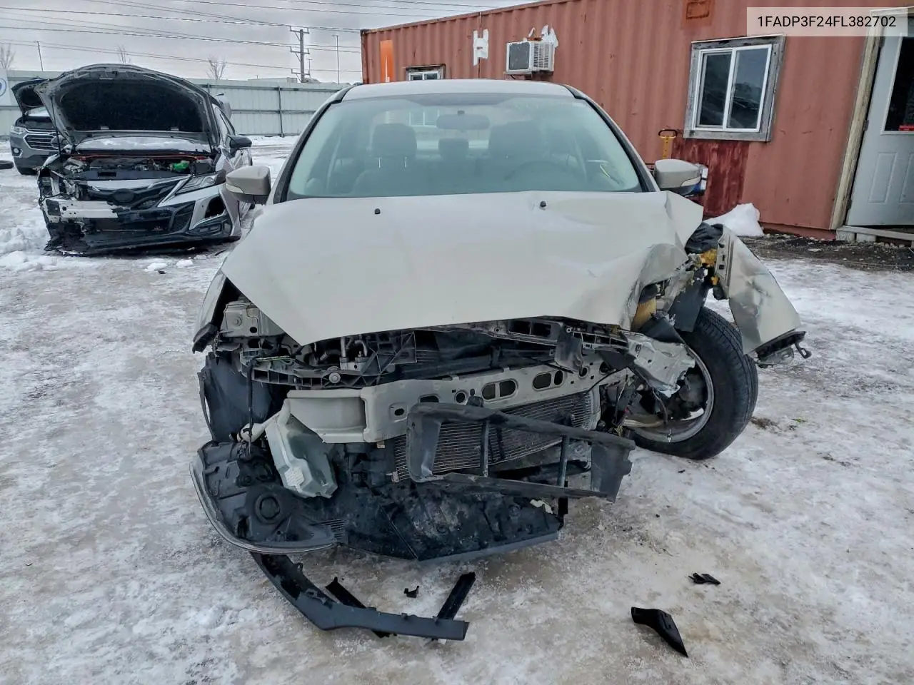 1FADP3F24FL382702 2015 Ford Focus Se