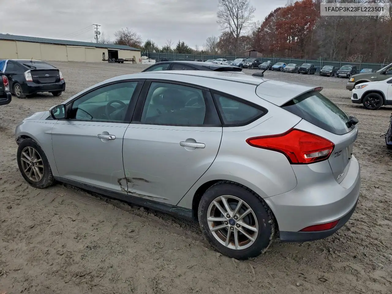 1FADP3K23FL223501 2015 Ford Focus Se