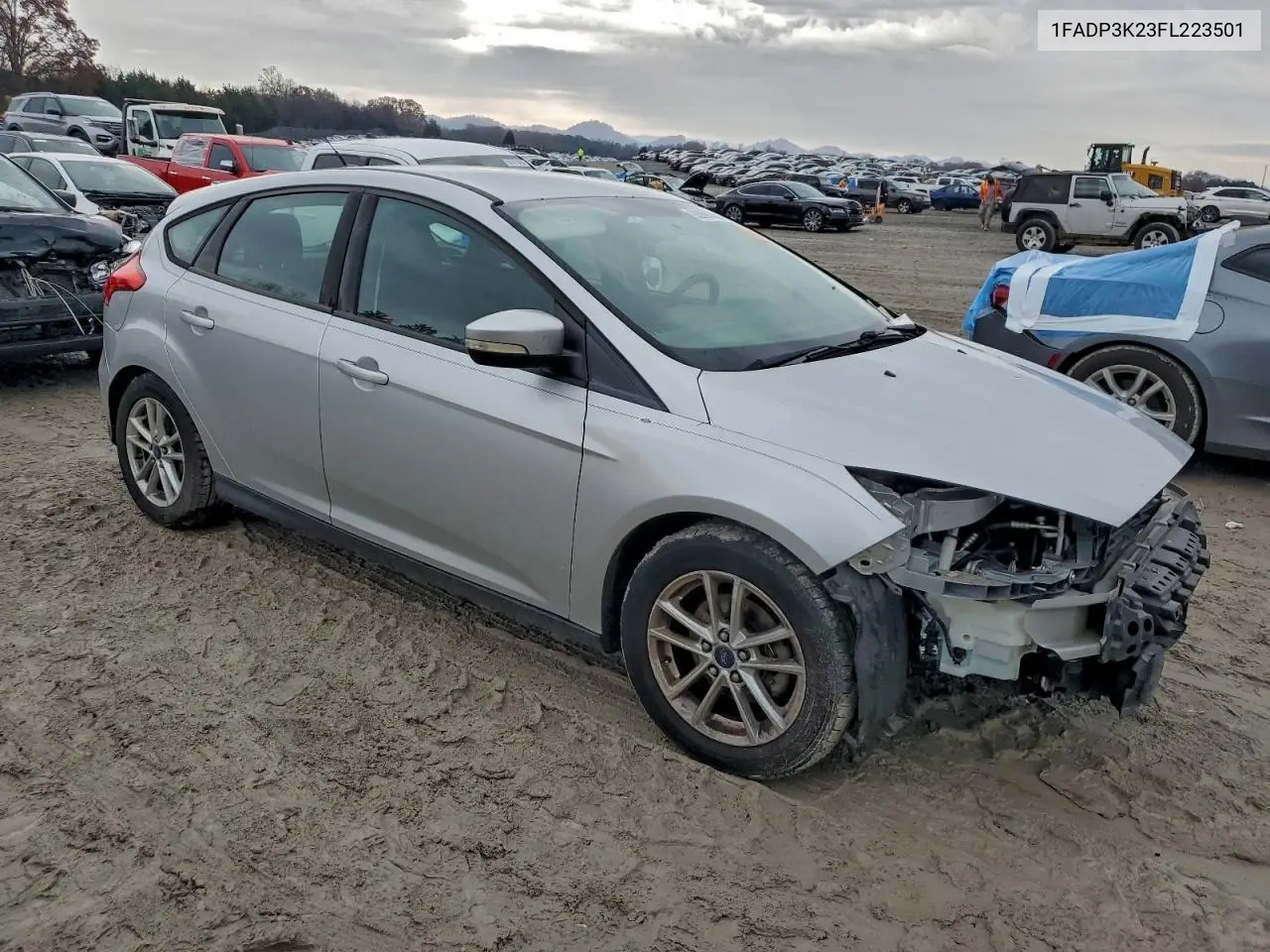 1FADP3K23FL223501 2015 Ford Focus Se