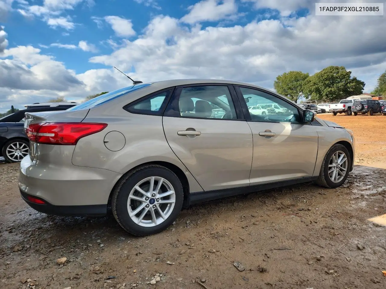 1FADP3F2XGL210885 2016 Ford Focus Se