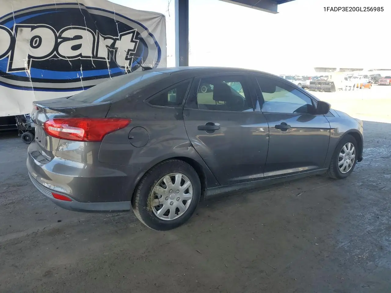 1FADP3E20GL256985 2016 Ford Focus S
