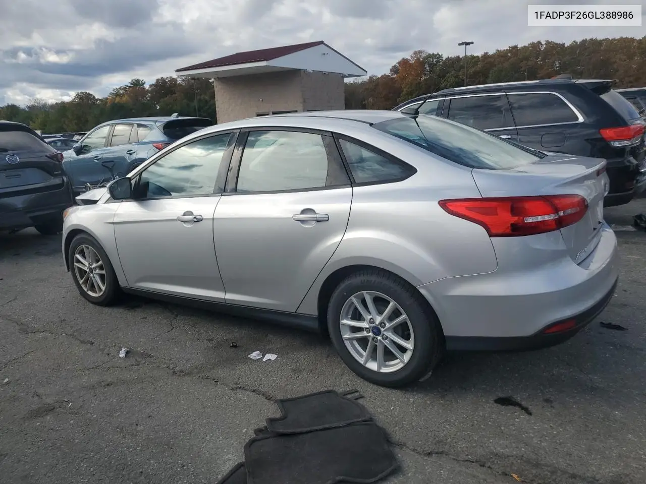 1FADP3F26GL388986 2016 Ford Focus Se