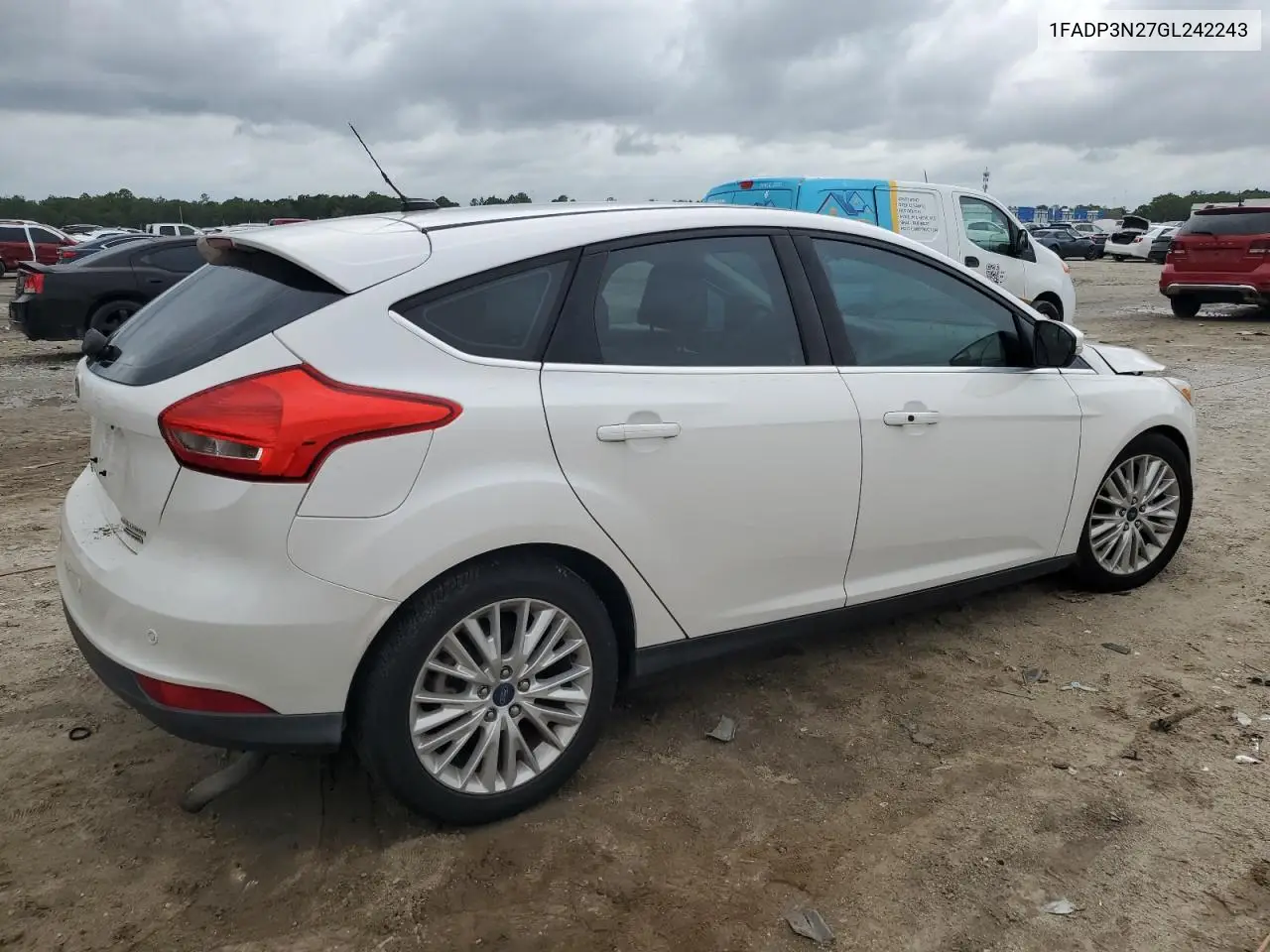 1FADP3N27GL242243 2016 Ford Focus Titanium