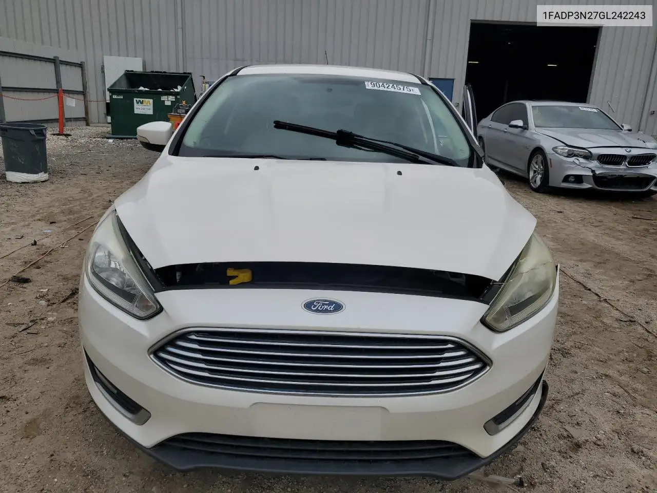 1FADP3N27GL242243 2016 Ford Focus Titanium