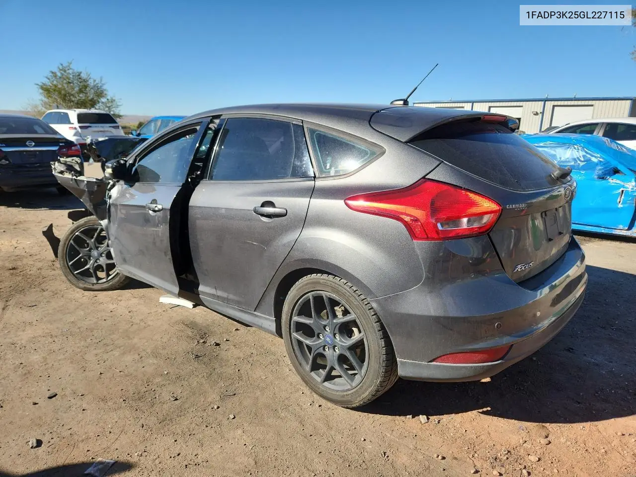 1FADP3K25GL227115 2016 Ford Focus Se